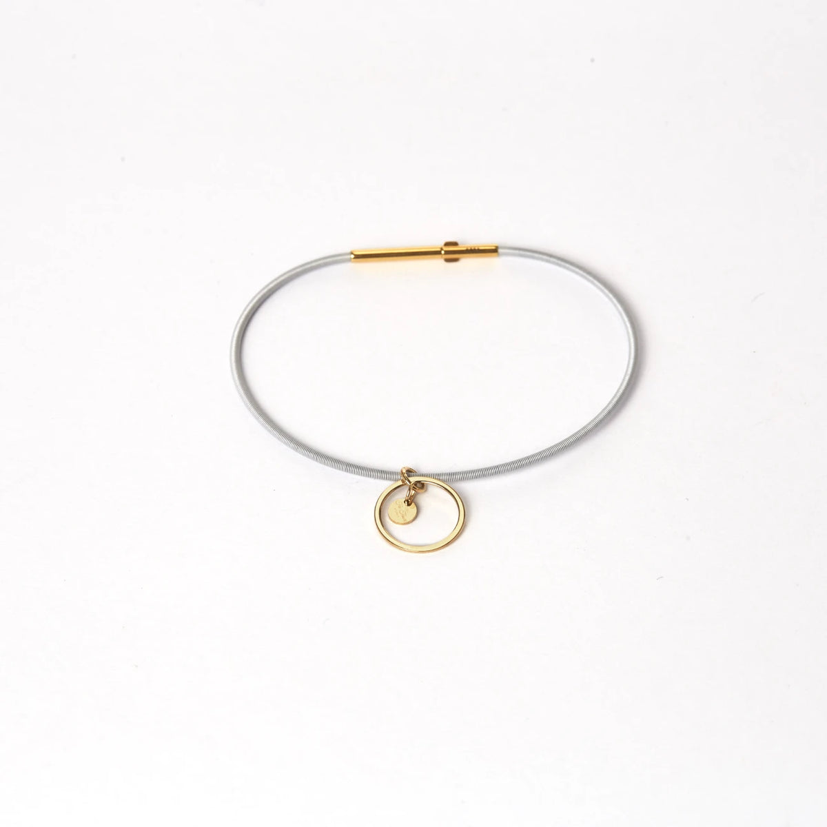 Bracciale in acciaio con cerchio
